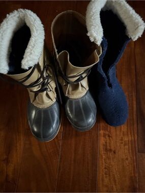 Men’s Brown and Black Insulated Lace-Up Winter Duck Boots